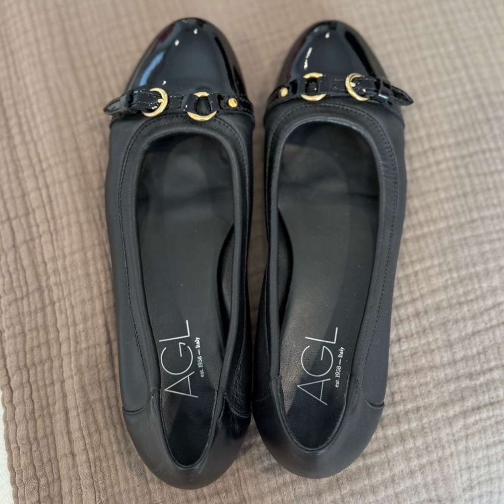 AGL Monika Cap Toe Patent & Leather Ballet Flats with Gold Hardware